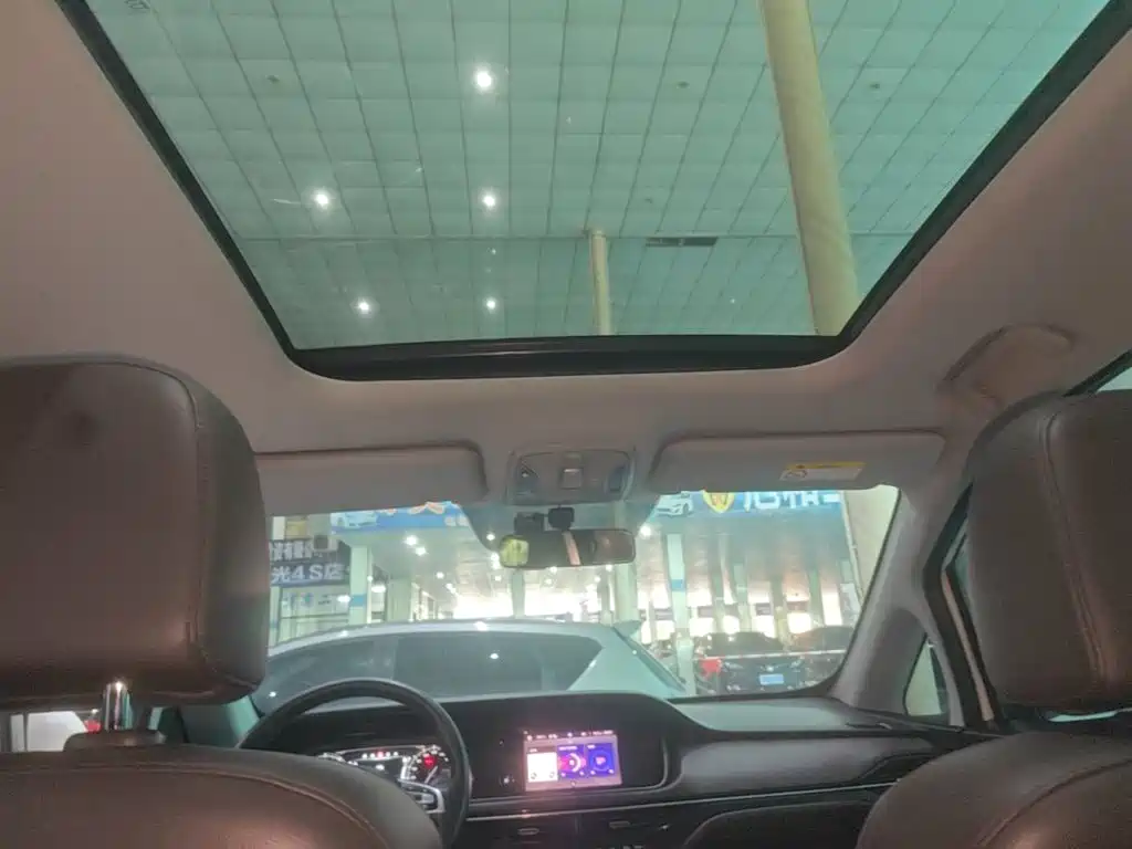 GAC Motor Trumpchi M6 — миниатюра 18