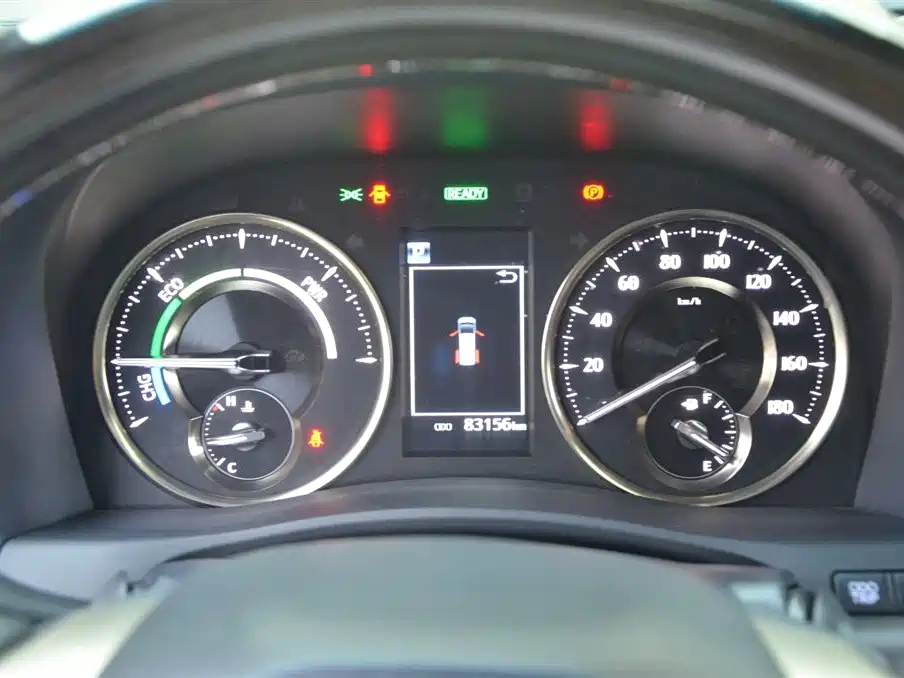 Lexus LM 2020 300h мест