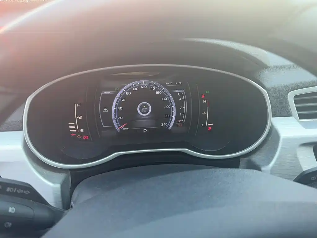 Geely Boyue — миниатюра 5