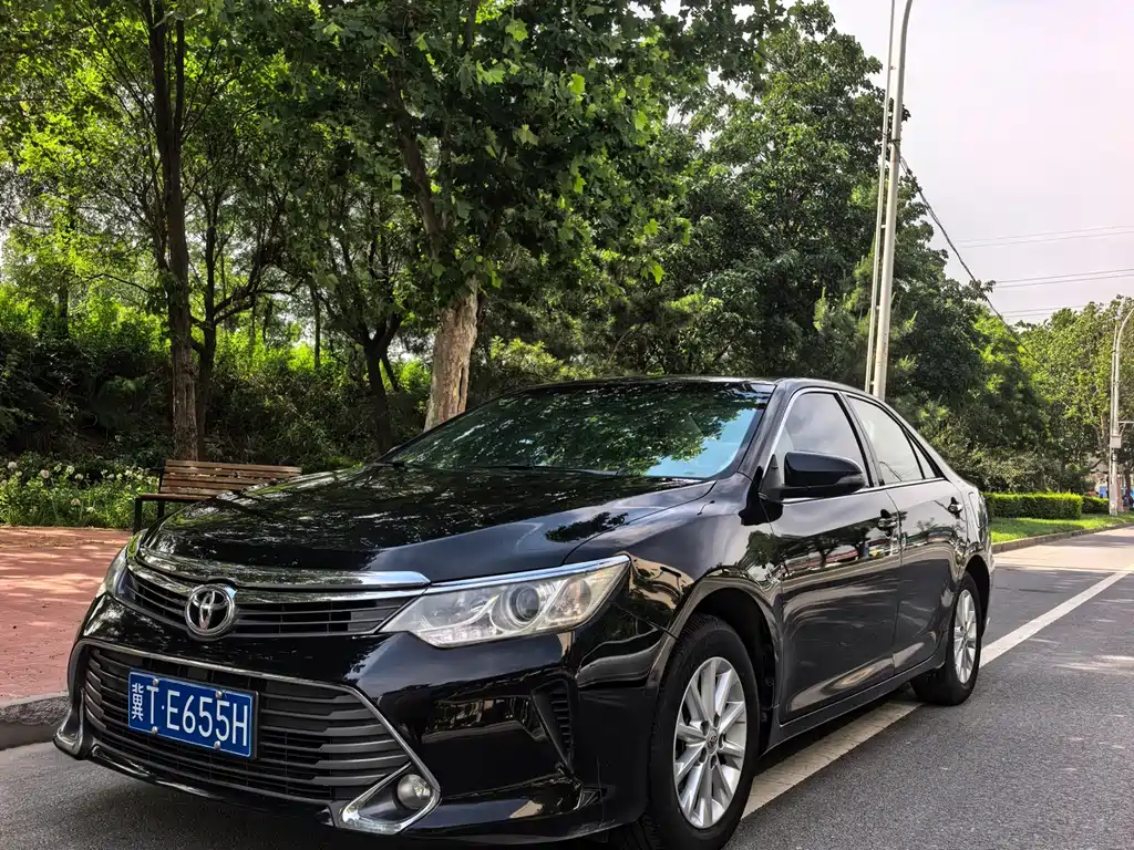 Toyota Camry 2016 2.0E Elite
