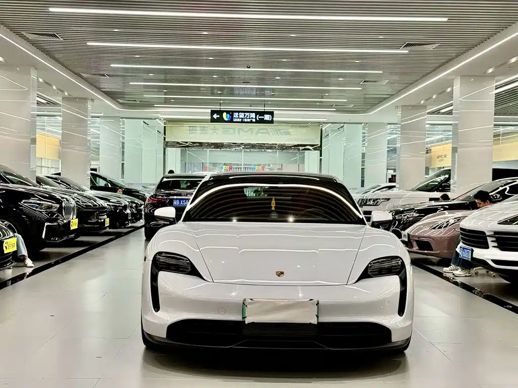 Porsche Taycan 2019 Taycan 4S