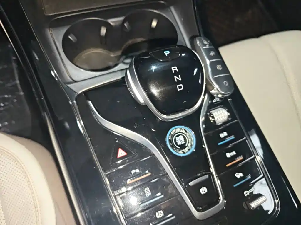 BYD Qin PLUS — миниатюра 14