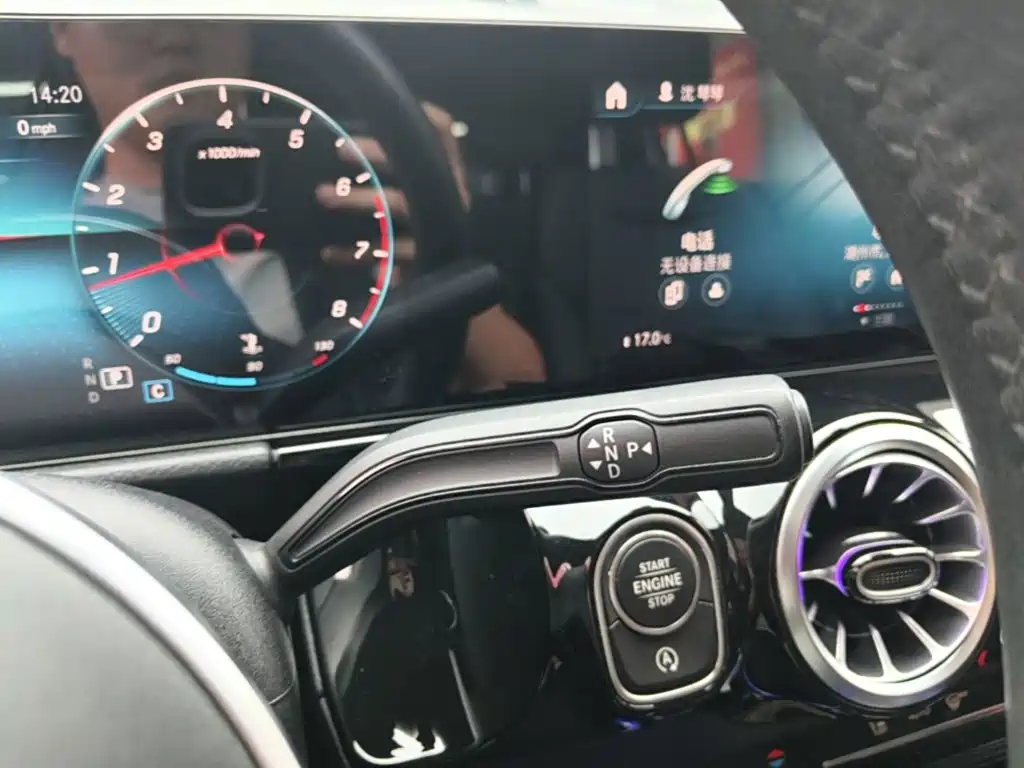 Mercedes-Benz GLA — миниатюра 14