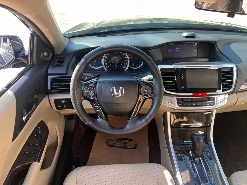 Honda Accord — миниатюра 10