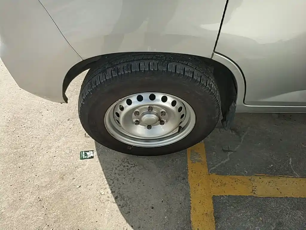 Wuling Rongguang New Truck — миниатюра 23
