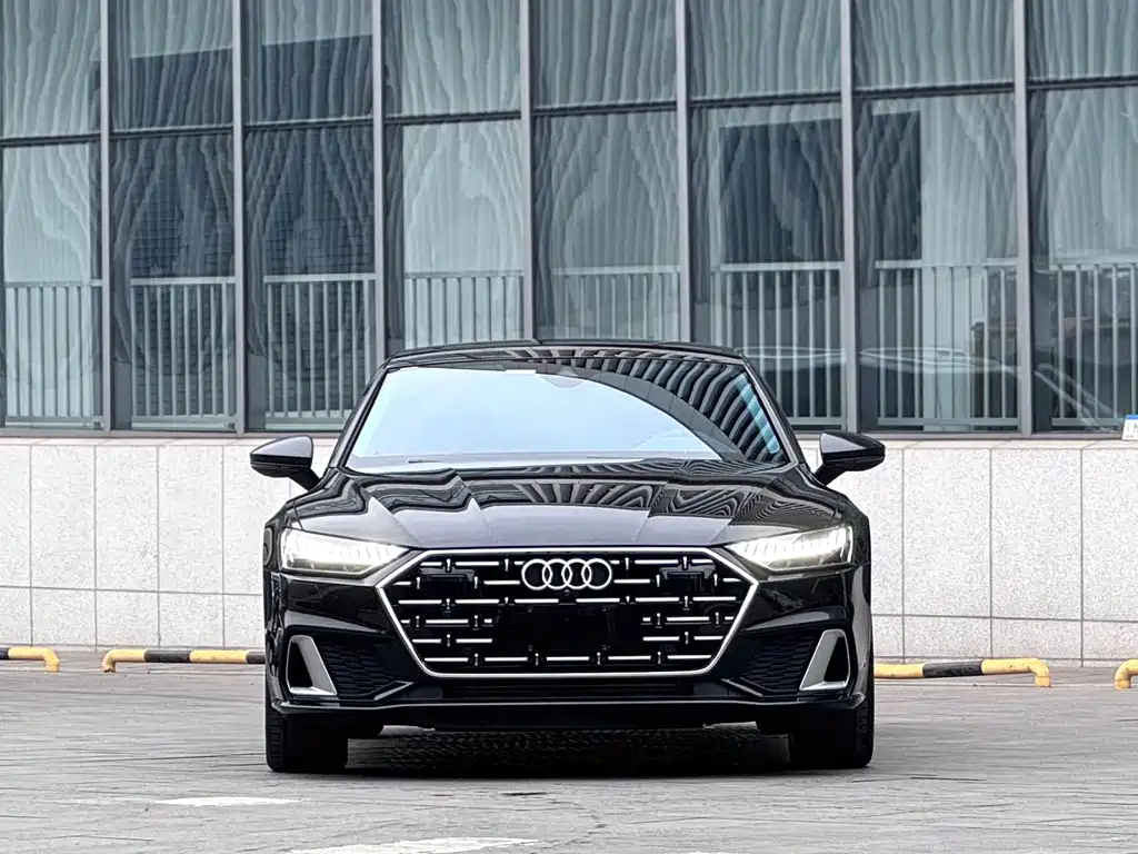 AUDI A7L
