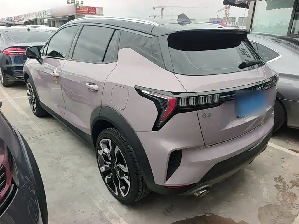 Lynk & Co 06 — миниатюра 5