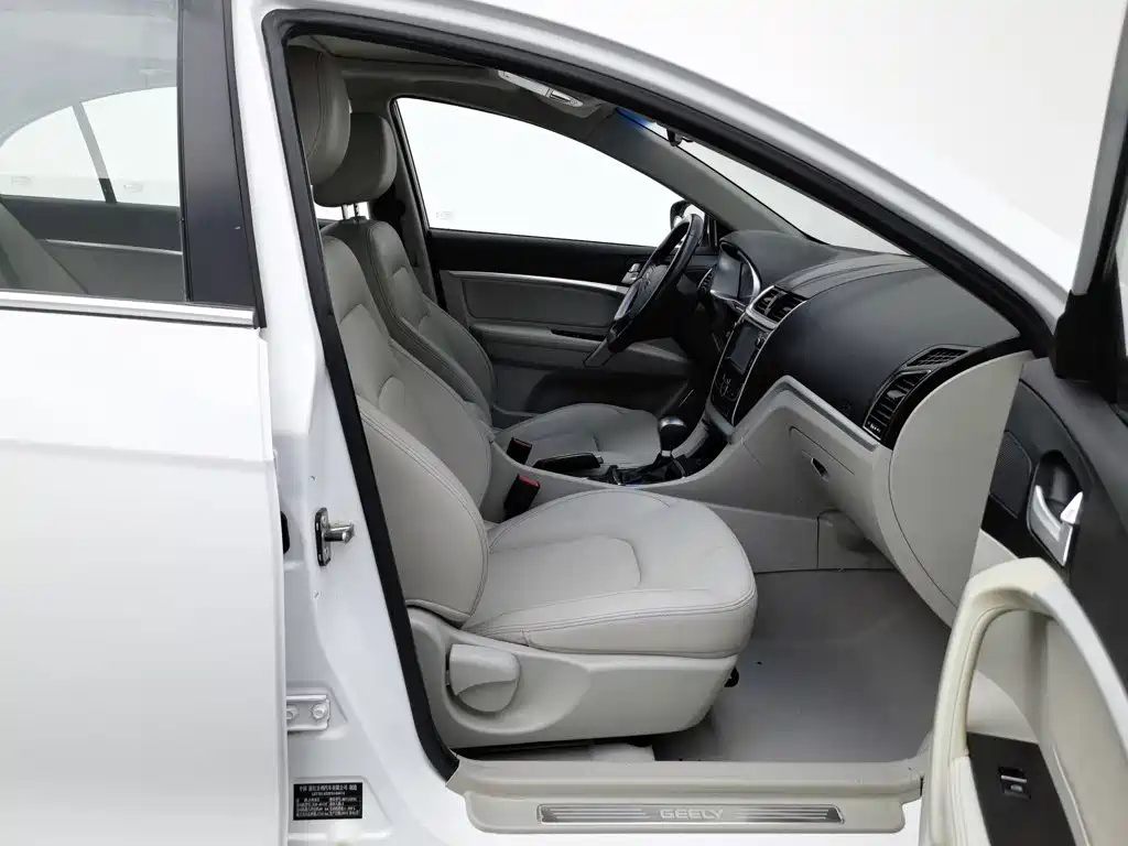 Geely Emgrand — миниатюра 23