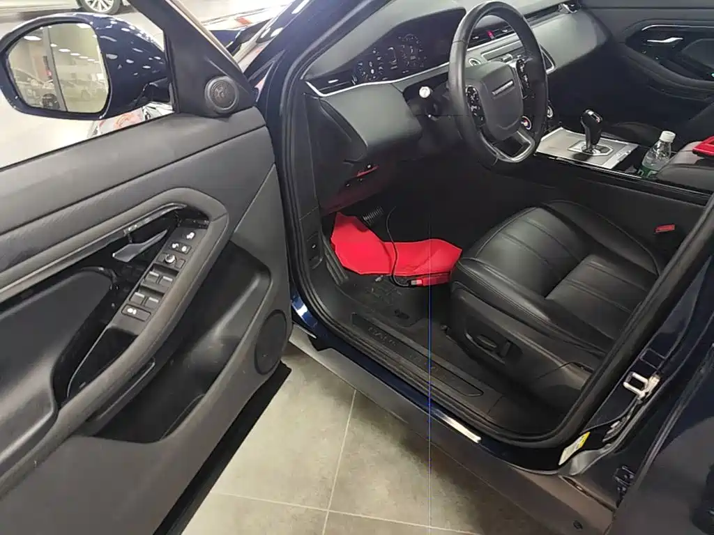 Land Rover Evoque — миниатюра 16