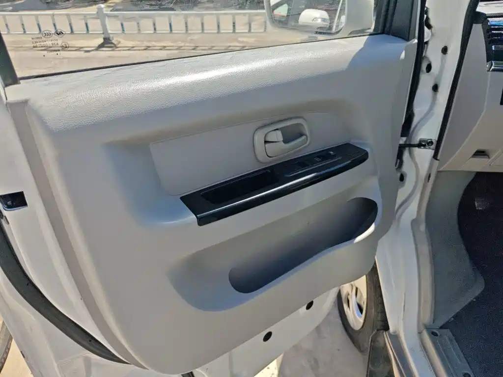 Jinbei Hiace X30L — миниатюра 5