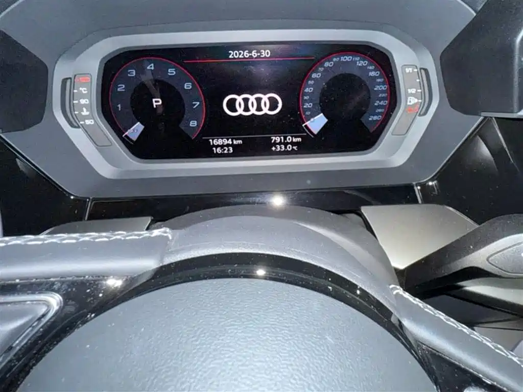 Audi A3 2023 Sportback 35 TFSI Fashion Sport