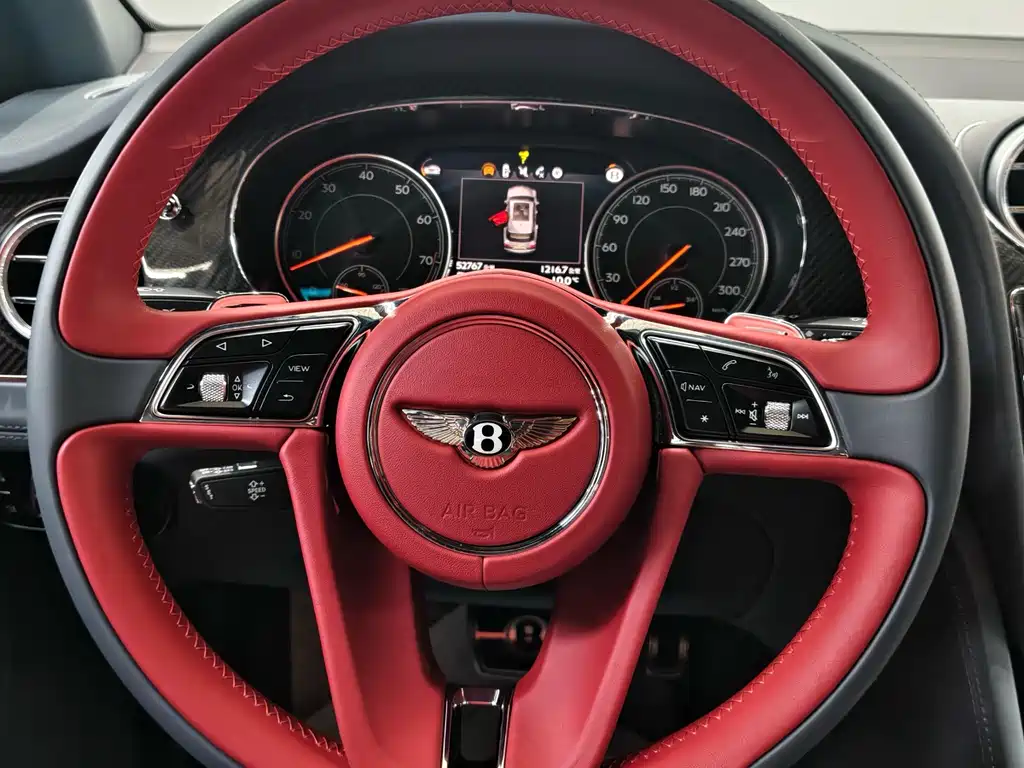 Bentley Bentayga 2018 4.0T V8