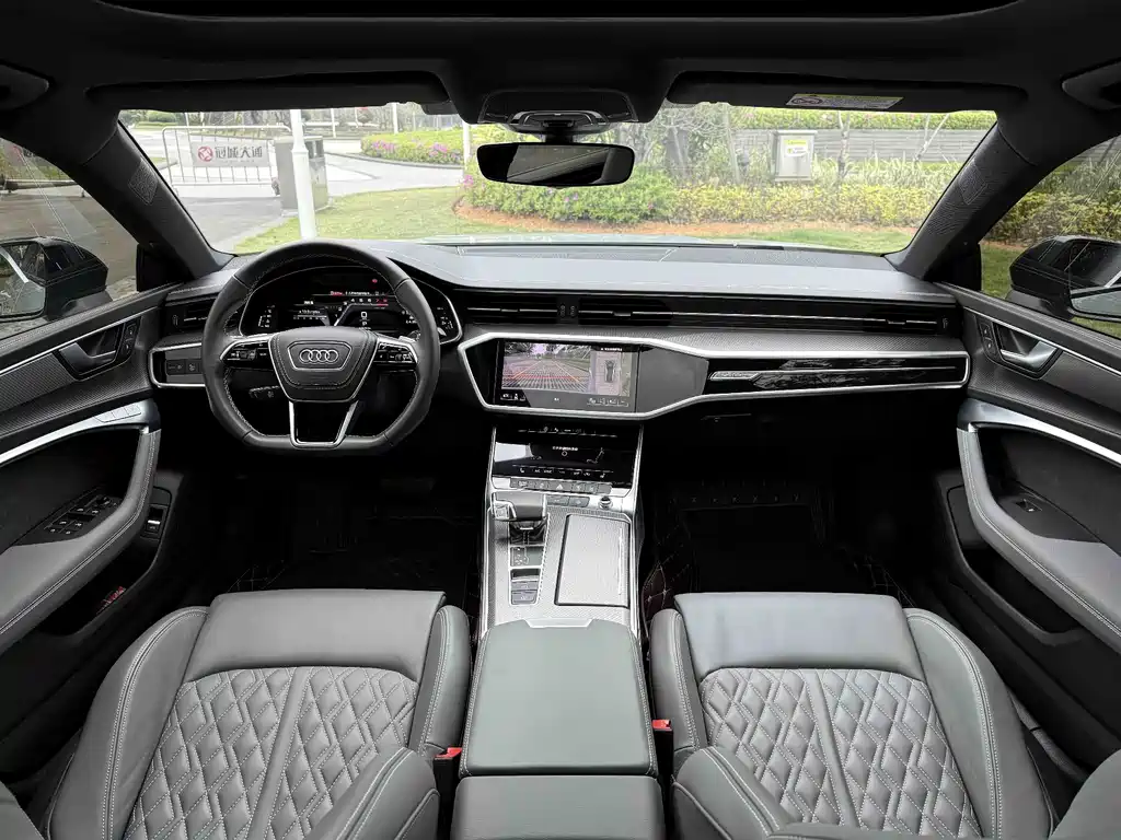 Audi A7L — миниатюра 7