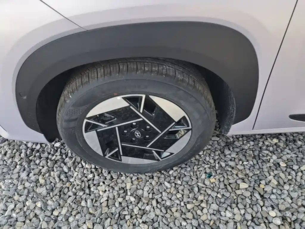 Hyundai EO 羿欧 — миниатюра 23