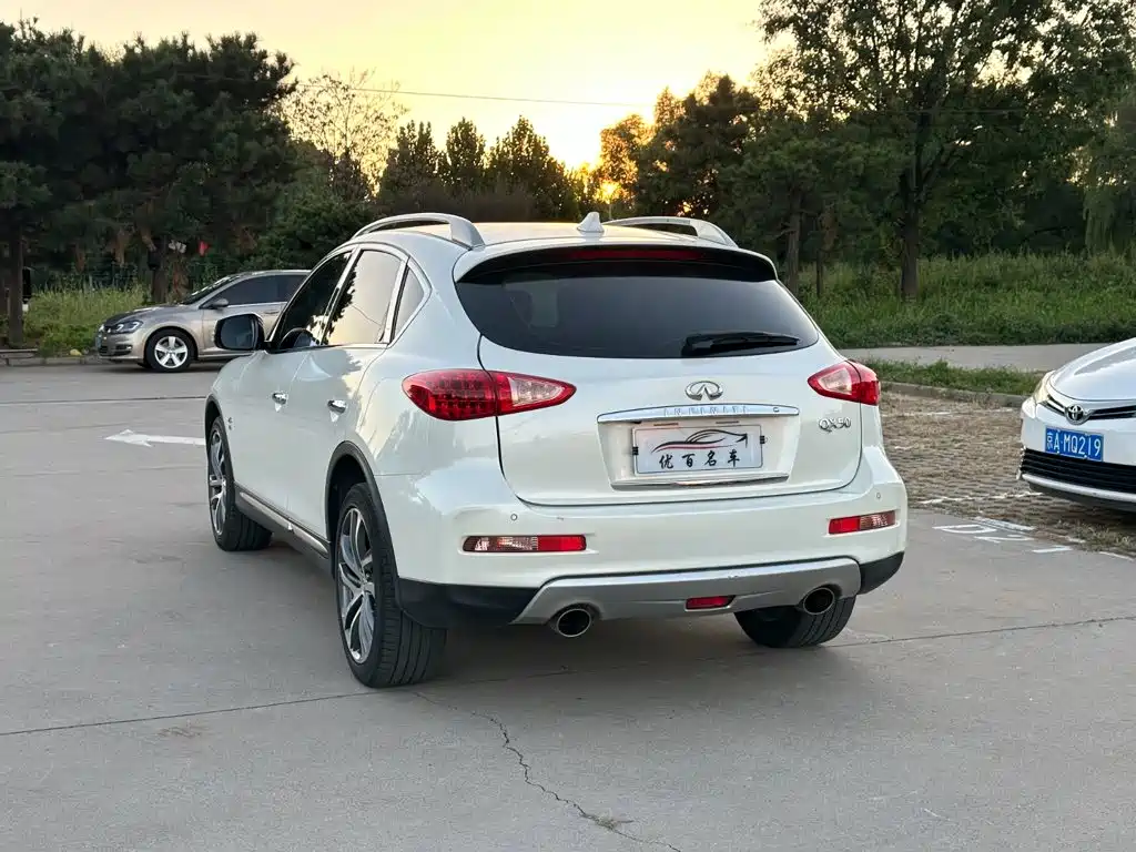Infiniti QX50 — миниатюра 4