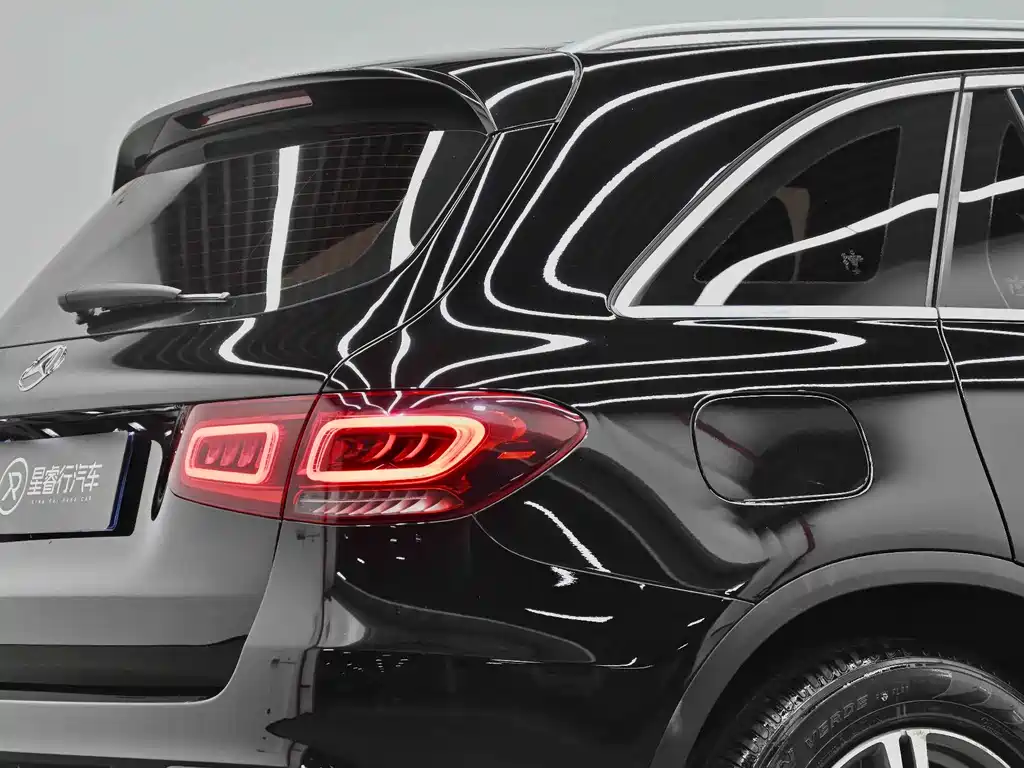 Mercedes-Benz GLC — миниатюра 8