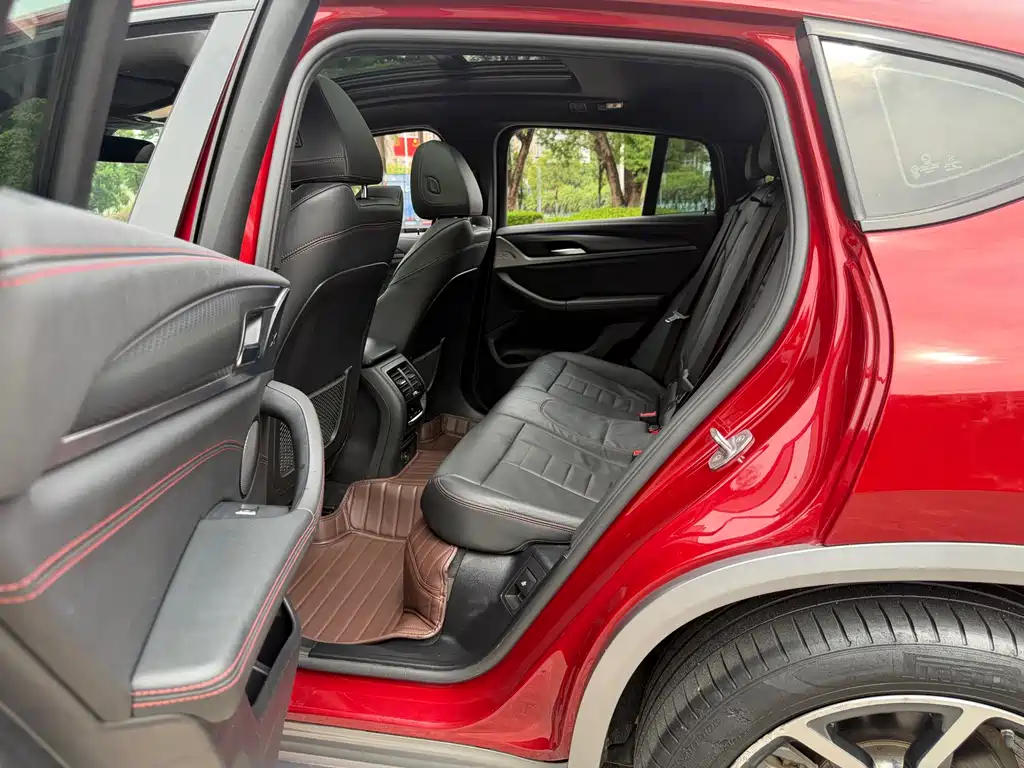BMW X4 — миниатюра 17