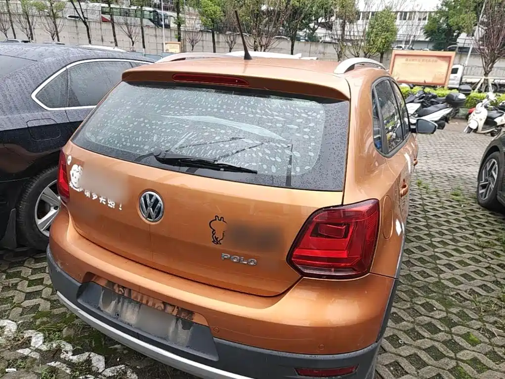 Volkswagen Polo — миниатюра 6