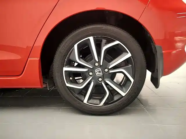 Honda Life — миниатюра 16