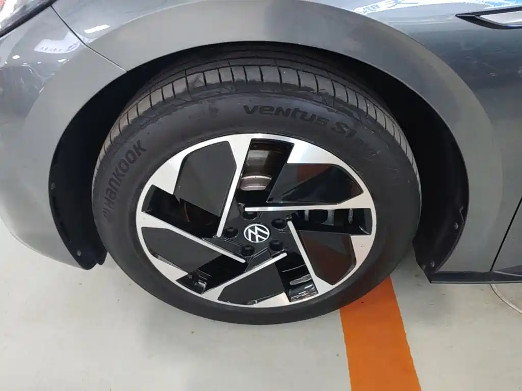 Volkswagen ID.3 — миниатюра 23