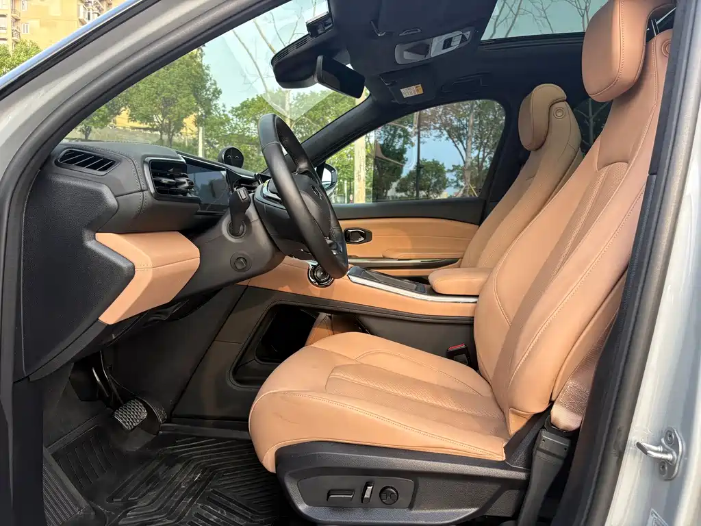 NIO ES6 — миниатюра 9