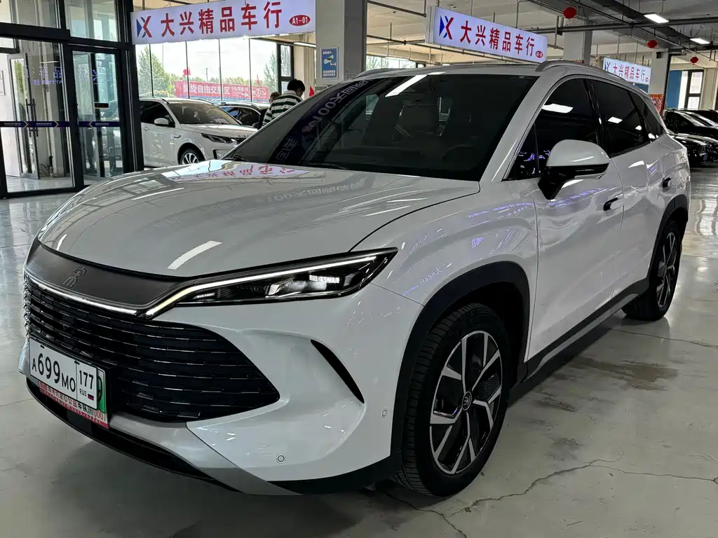 BYD L DM-i