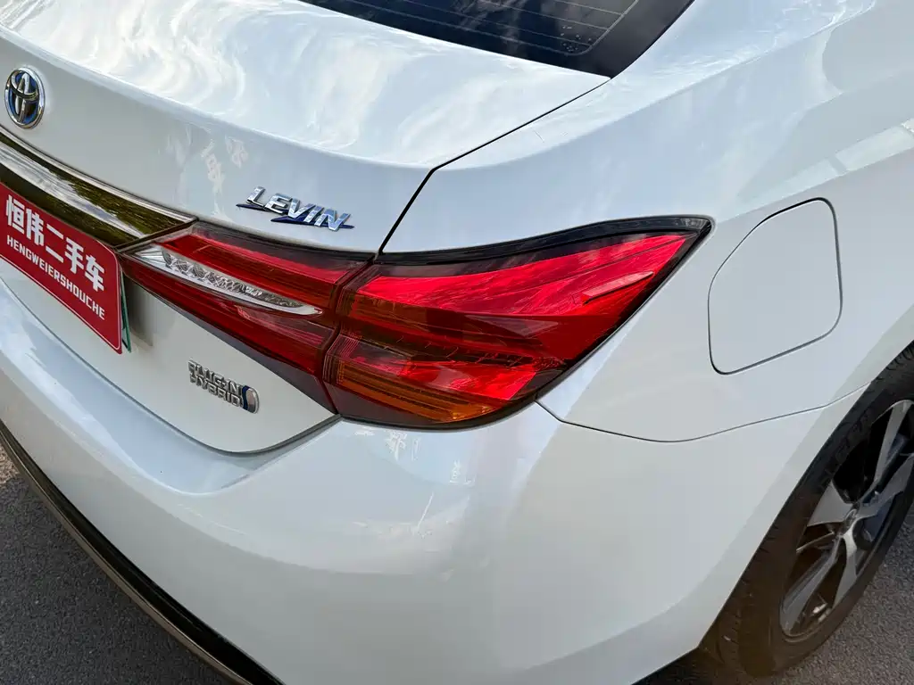 Toyota Levin Twin Engine E+ — миниатюра 22