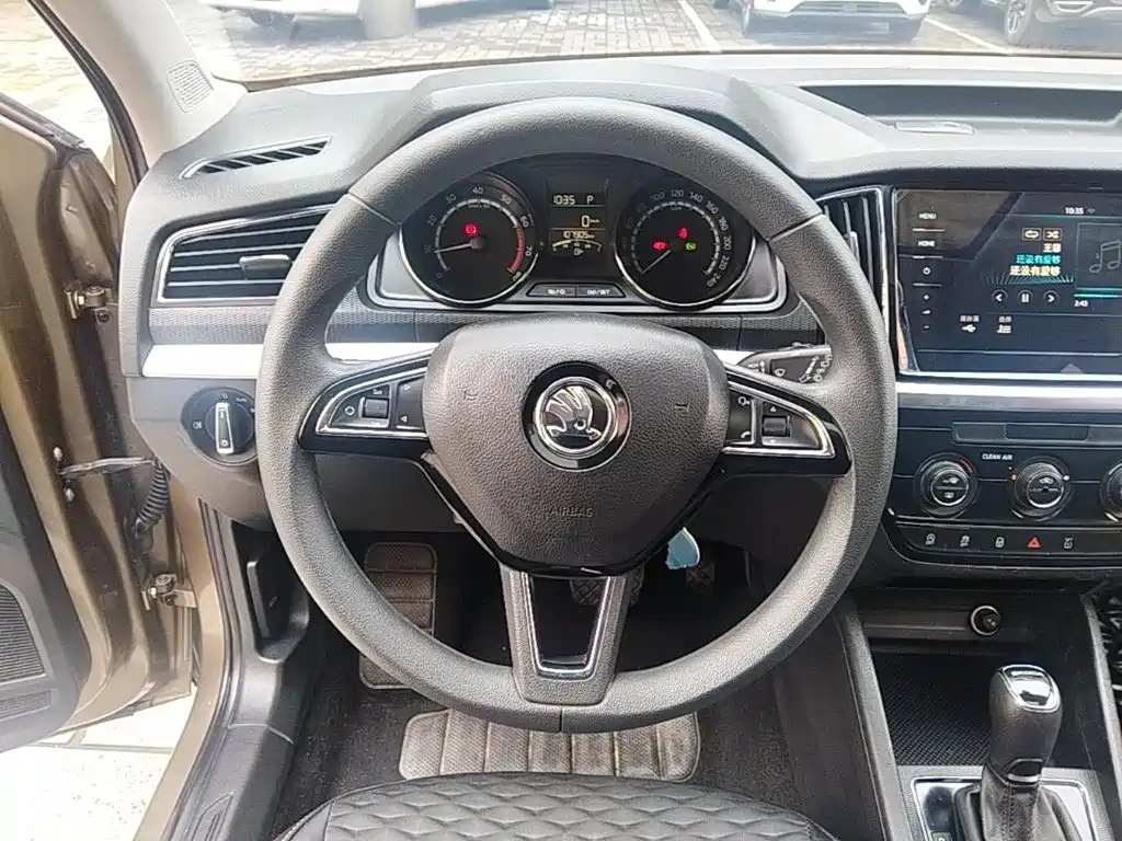 Skoda Kamiq — миниатюра 11