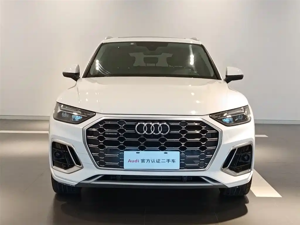 Audi Q5L 2021 45 TFSI Luxury