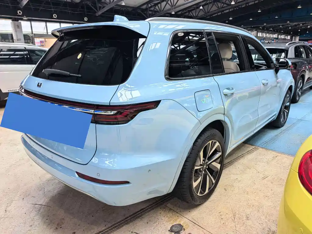 Li Auto Li ONE — миниатюра 10