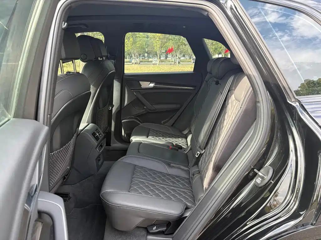 Audi SQ5 — миниатюра 11