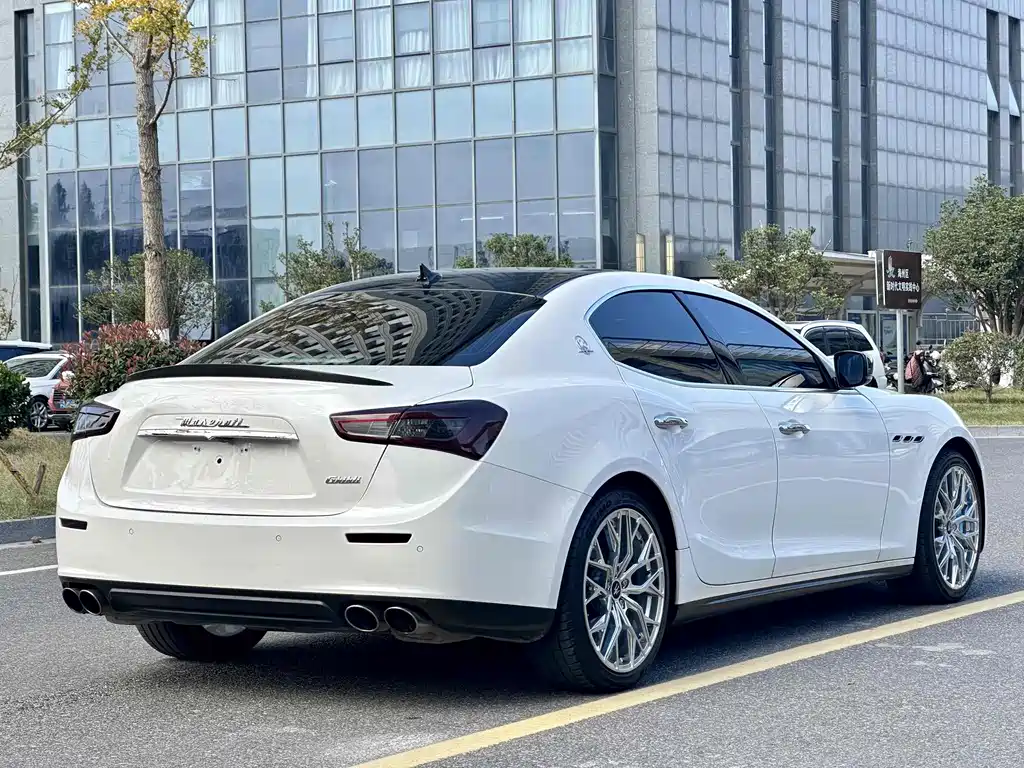 Maserati Ghibli 2014 3.0T Standard