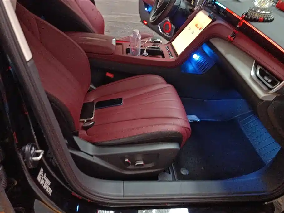Hongqi H5 2025 1.5T DCT