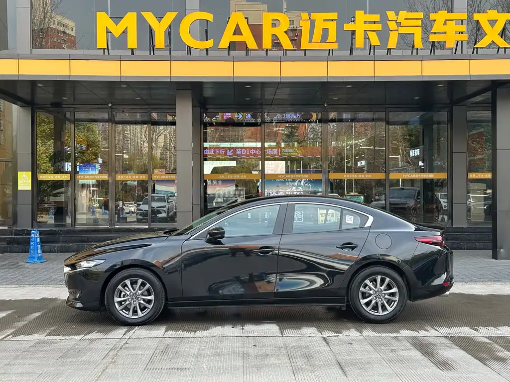 MAZDA 3 ANGKESAILA