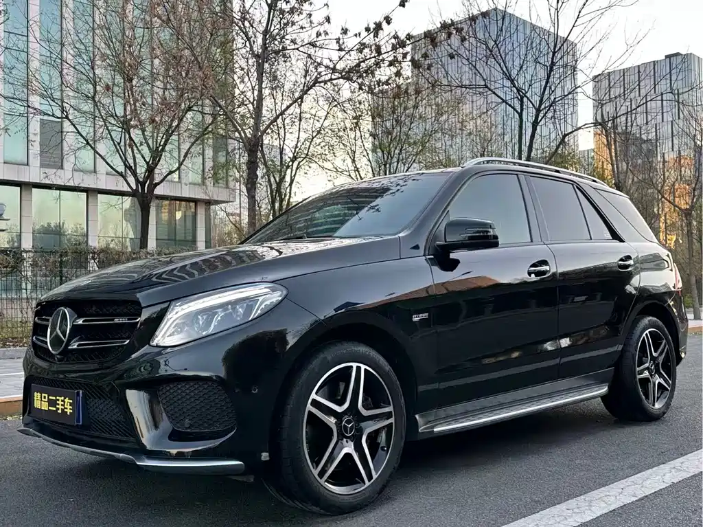 MERCEDES-BENZ GLE AMG