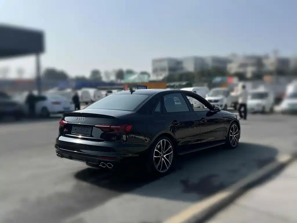 Audi S4 — миниатюра 7