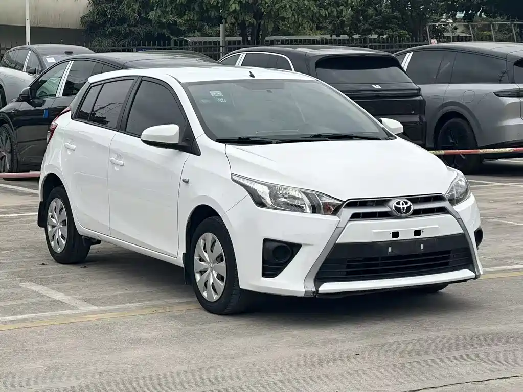 TOYOTA YARIS L ZHIXUAN