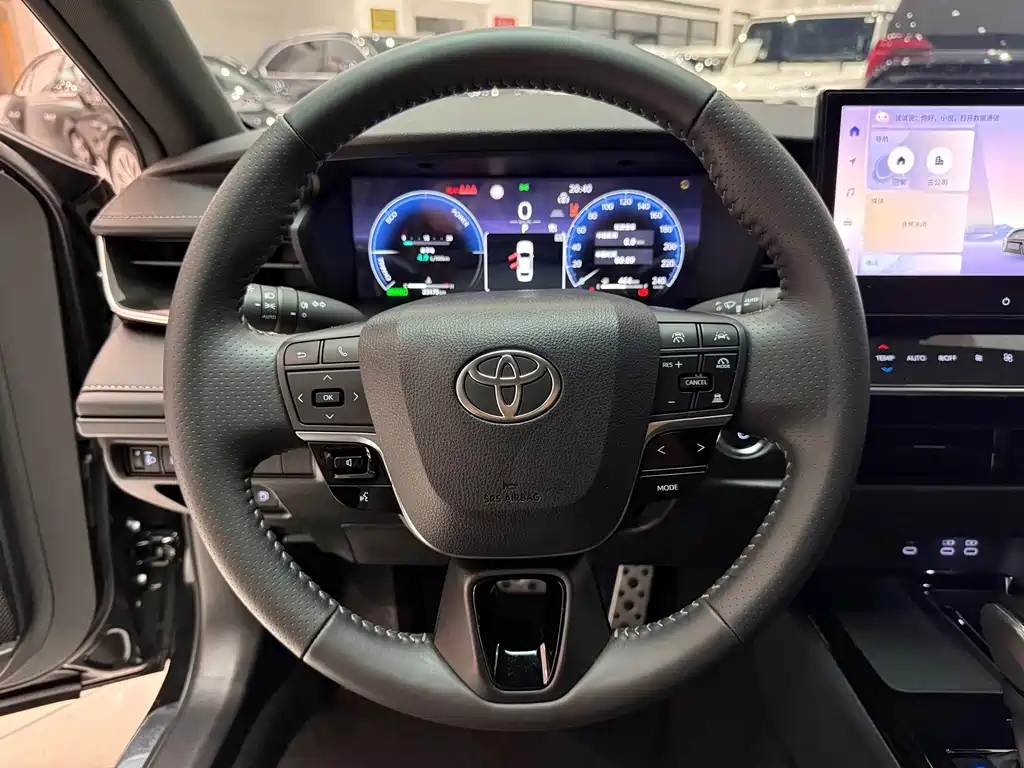 Toyota Camry 2024 2.0HXS Sport Plus