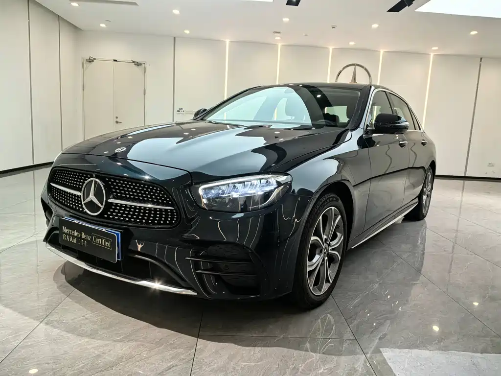 Mercedes-Benz E-Class 2023