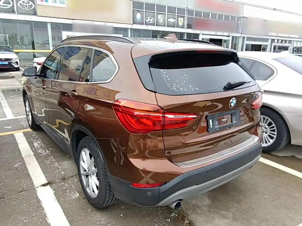 BMW X1 — миниатюра 5