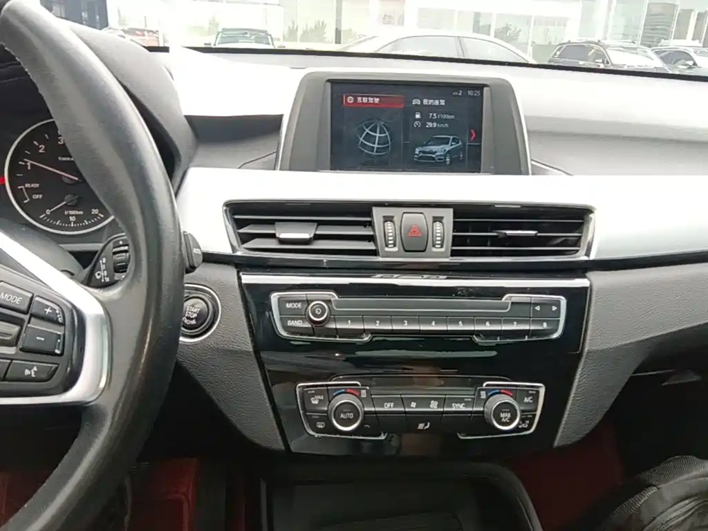 BMW X1 — миниатюра 13