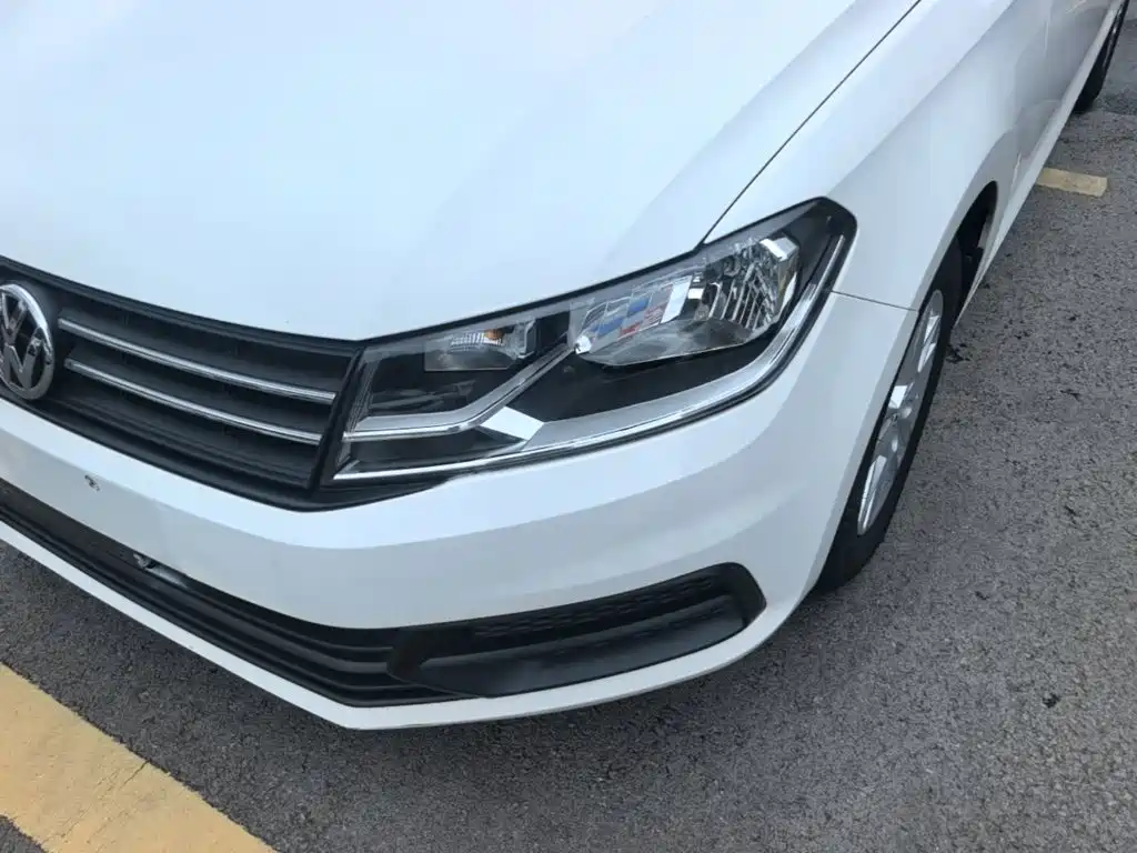 Volkswagen Santana — миниатюра 24