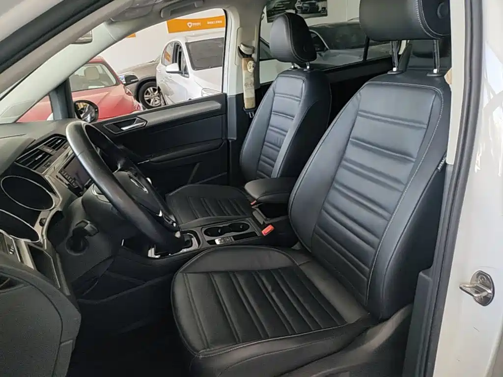 Volkswagen Touran — миниатюра 15