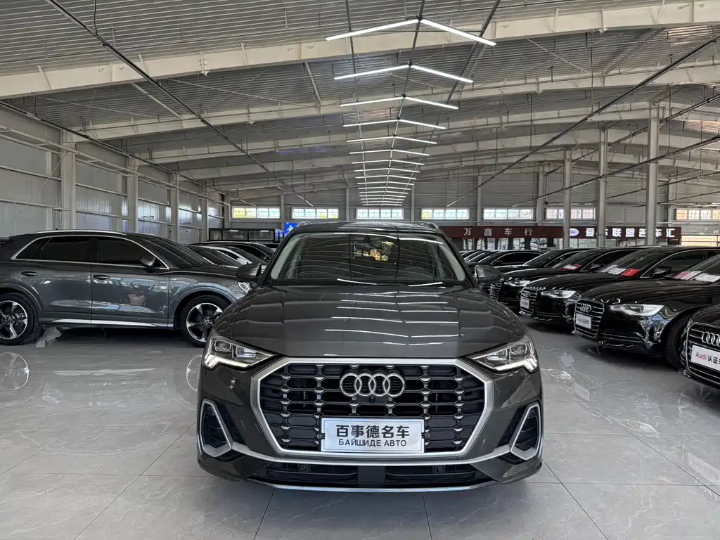 Audi Q3 — миниатюра 2