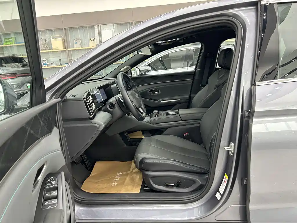 BYD Qin L — миниатюра 4