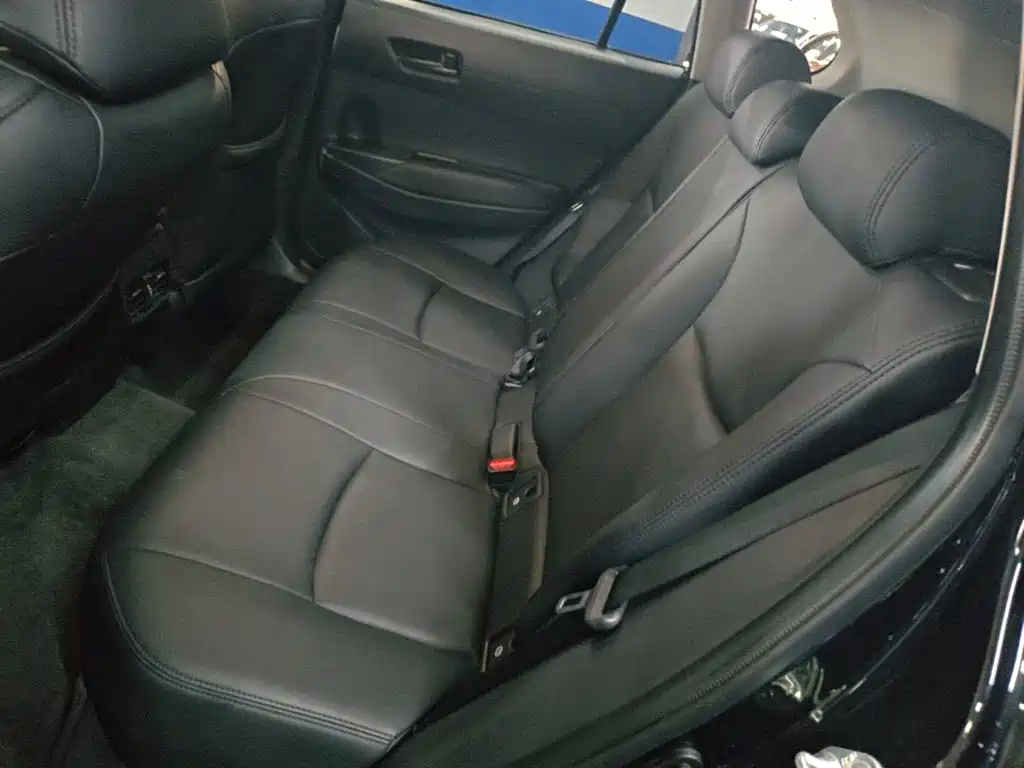 Toyota Corolla Cross — миниатюра 17