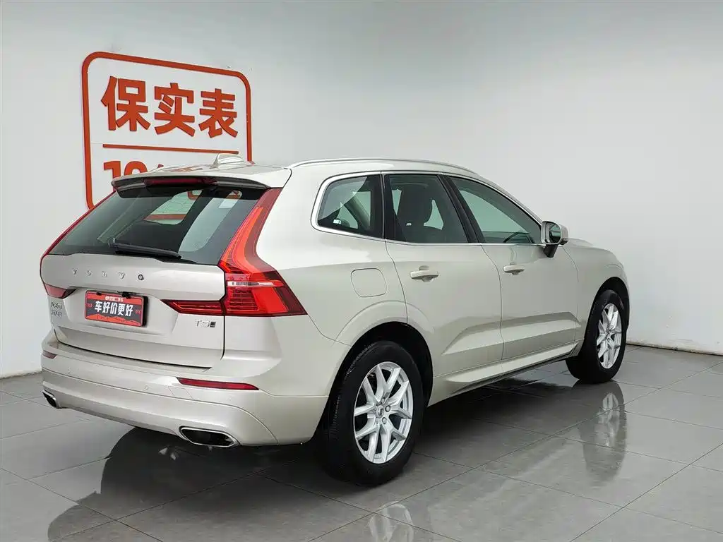 Volvo XC60 2019 T5 V