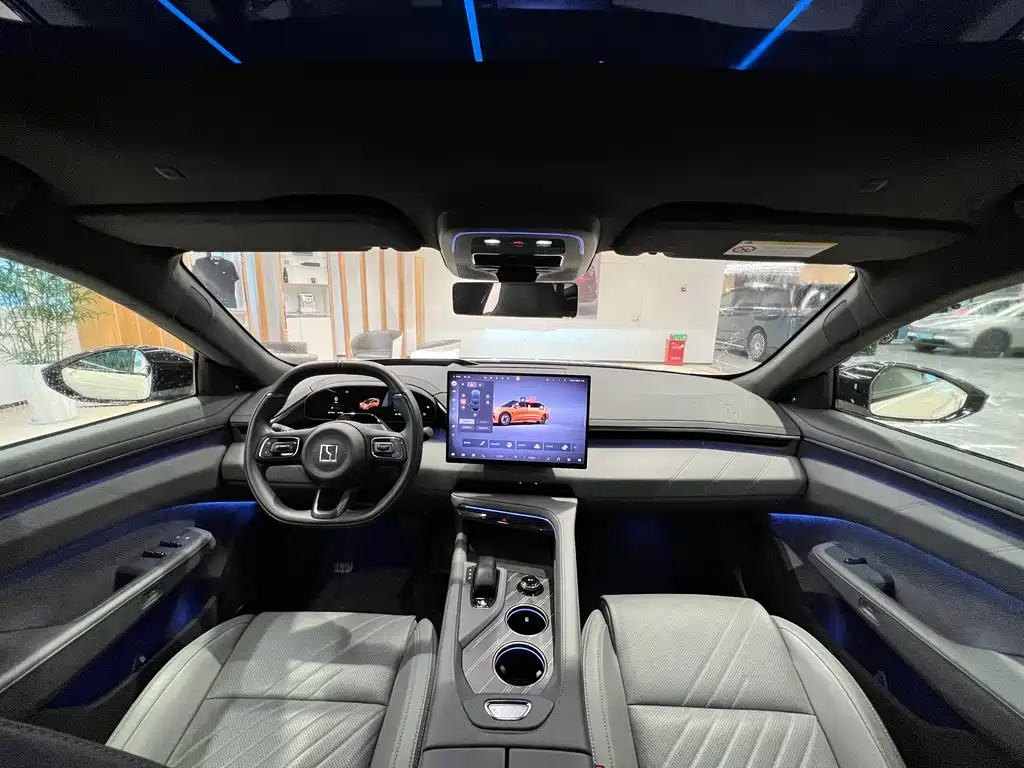 ZEEKR EXTREME KRYPTON 001