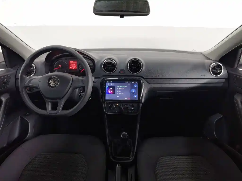 Volkswagen Jetta — миниатюра 5