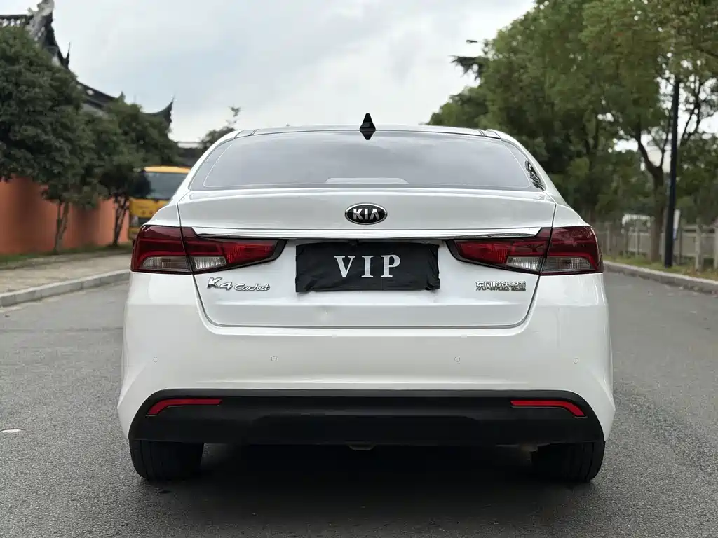 Kia K4 — миниатюра 8